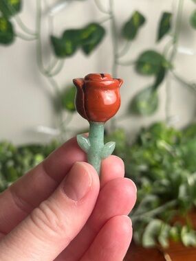 ONE Red Jasper Rose with Green Aventurine Stem